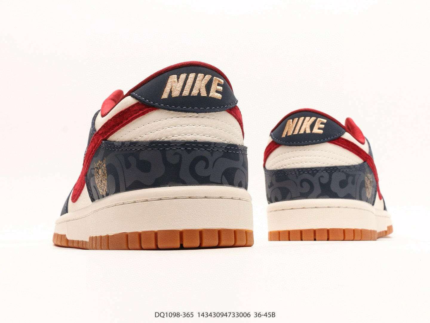 Nike SB Dunk Low - Exclusive Limited Edition | nike-sb-dunk-low-exclusive-limited-edition-2