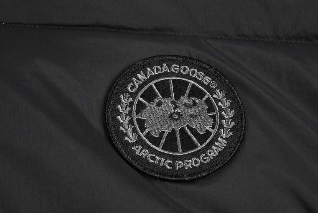 Canada Goose Black Label  Down Jacket - Unisex Winter Edition