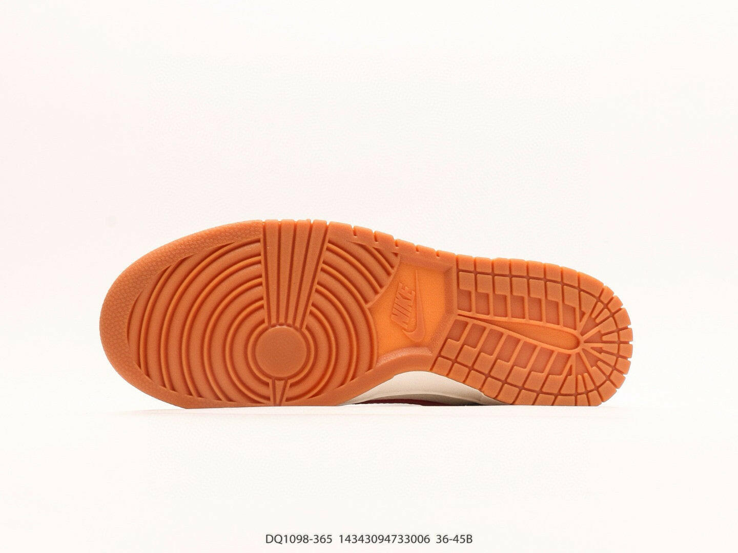 Nike SB Dunk Low - Exclusive Limited Edition | nike-sb-dunk-low-exclusive-limited-edition-2