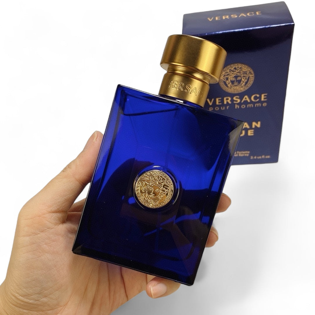 Versace Dylan Blue Pour Homme Eau de Toilette - 100 ml | versace-dylan-blue-pour-homme-eau-de-toilette-100-ml