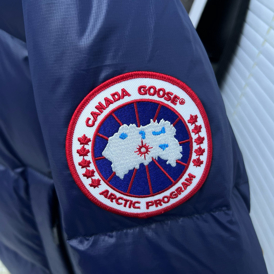 Canada Goose Crofton Down Jacket - 2023 Limited Edition (Unisex)