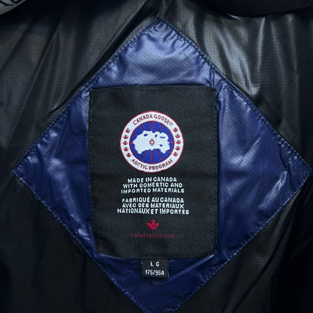 Canada Goose Crofton Down Jacket - 2023 Limited Edition (Unisex)