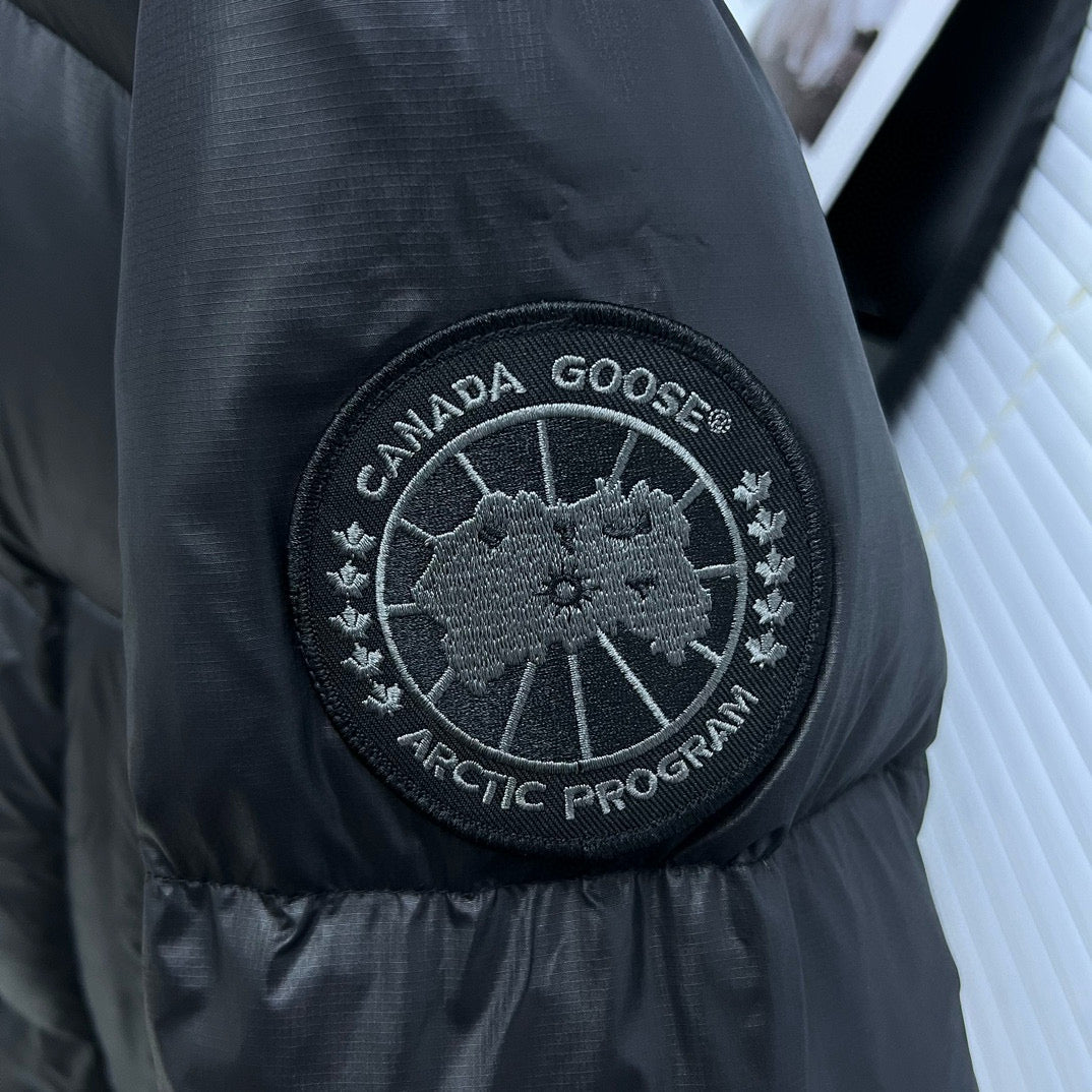 Canada Goose Crofton Down Jacket - 2023 Limited Edition (Unisex)