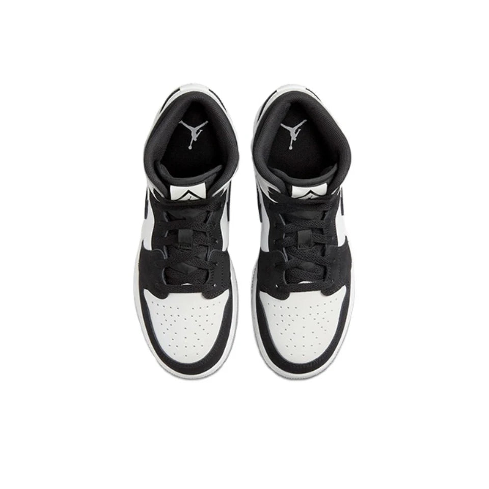 Air Jordan 1 Mid 'Oreo'Black and White Color GS Size For Women Classic Retro Basketball Sneakers Shoes DN4321-100 | air-jordan-1-mid-oreoblack-and-white-color-gs-size-for-women-classic-retro-basketball-sneakers-shoes-dn4321-100