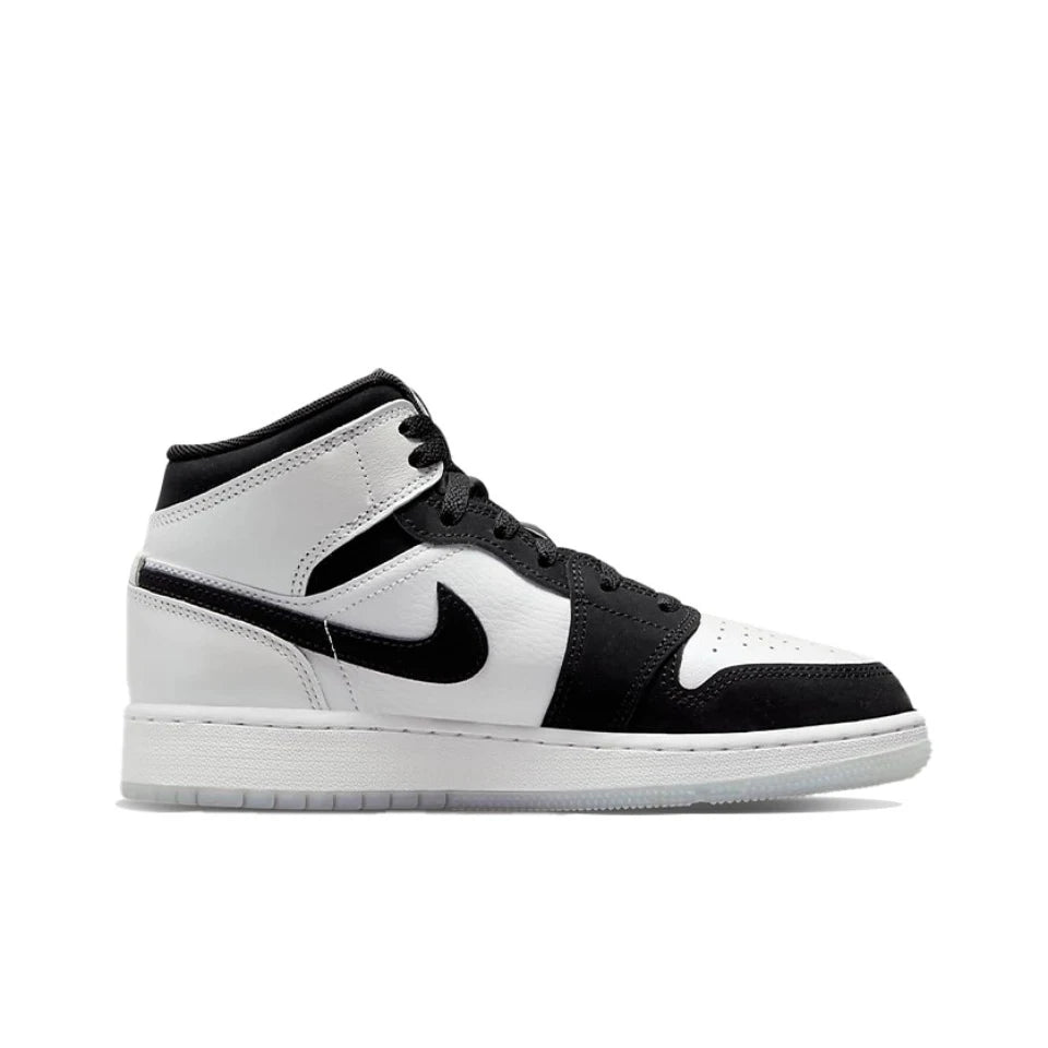 Air Jordan 1 Mid 'Oreo'Black and White Color GS Size For Women Classic Retro Basketball Sneakers Shoes DN4321-100 | air-jordan-1-mid-oreoblack-and-white-color-gs-size-for-women-classic-retro-basketball-sneakers-shoes-dn4321-100